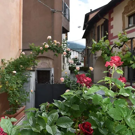 La Rosa Al Roseto Del Drago * San Bernardo (Sondrio)